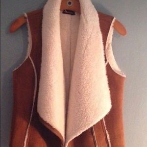 Medium “Nameless” brand suede/shearling vest
